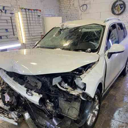 Автомобили с неисправным двигателем Volkswagen Touareg, 2017, 3.0, дизель выкупили за 2900000